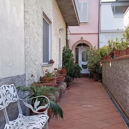 House With Bikes Included By Belcantovillas Dom wakacyjny *